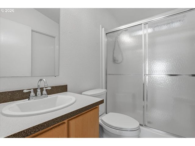 10400 Ne 72ND Ave 16, Vancouver, WA 98686