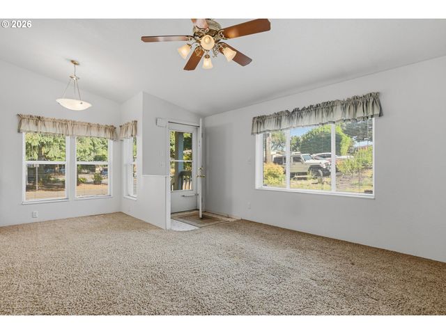 10400 Ne 72ND Ave 16, Vancouver, WA 98686