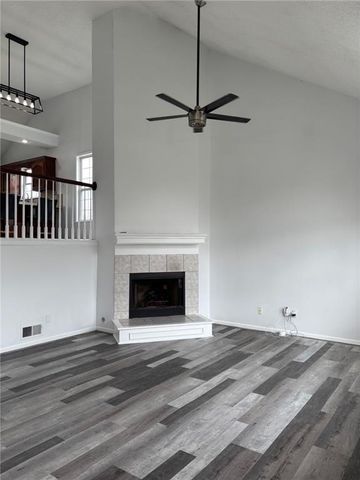 7203 E 133rd Circle, Grandview, MO 64030