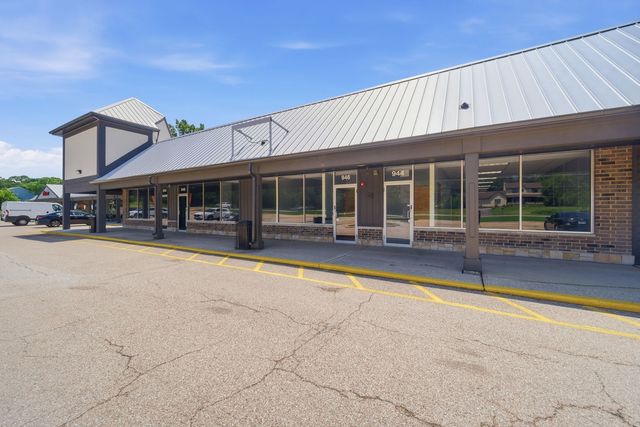 944 E Roosevelt Road, West Chicago, IL 60185