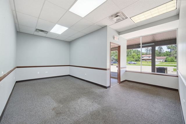 944 E Roosevelt Road, West Chicago, IL 60185