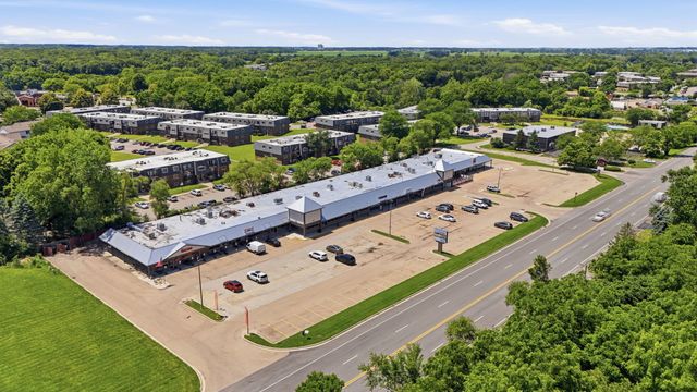 944 E Roosevelt Road, West Chicago, IL 60185