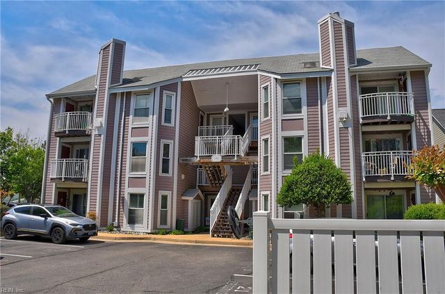 510 24th St Apt 102, Virginia Beach, VA 23451