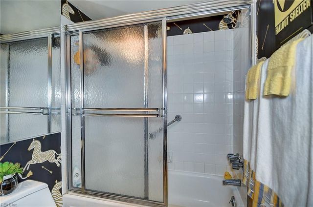 510 24th St Apt 102, Virginia Beach, VA 23451