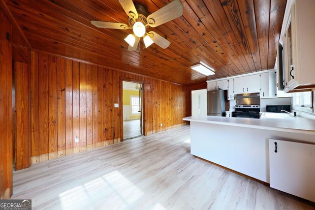 308 Church Street, Hahira, GA 31632