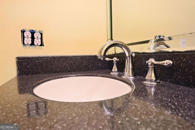 308 Church Street, Hahira, GA 31632