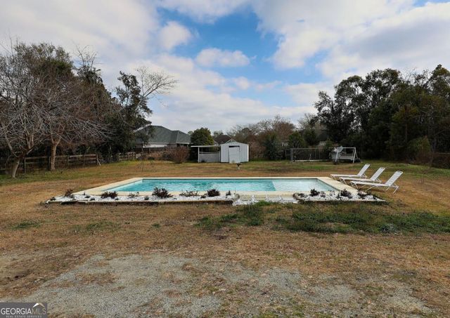 308 Church Street, Hahira, GA 31632