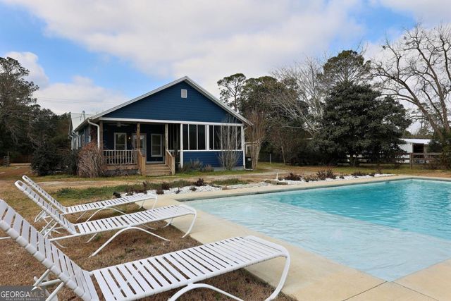 308 Church Street, Hahira, GA 31632