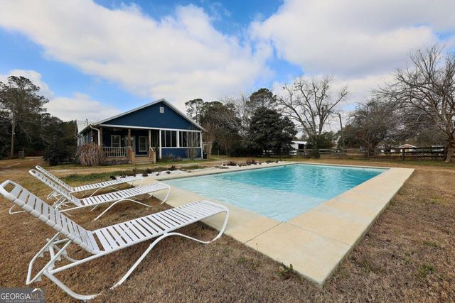 308 Church Street, Hahira, GA 31632