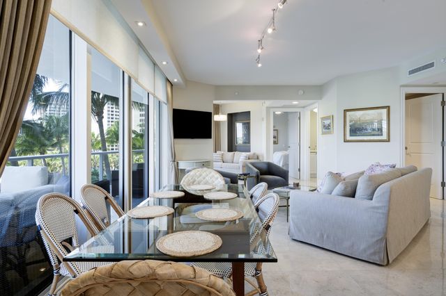 2700 N Ocean Drive 306b, Singer Island, FL 33404