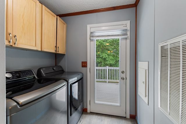 1022 Dogwood Ln, Kingston Springs, TN 37082