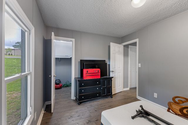 1022 Dogwood Ln, Kingston Springs, TN 37082