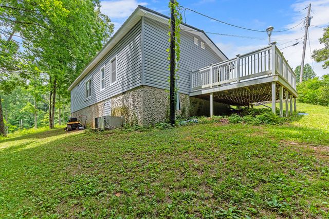 1022 Dogwood Ln, Kingston Springs, TN 37082