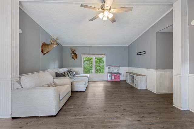 1022 Dogwood Ln, Kingston Springs, TN 37082