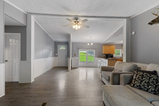 1022 Dogwood Ln, Kingston Springs, TN 37082