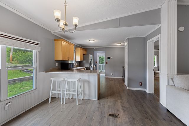 1022 Dogwood Ln, Kingston Springs, TN 37082