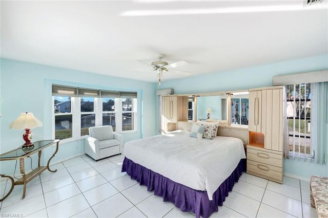 3034 SE 10th PL, Cape Coral, FL 33904