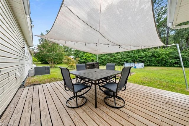 202 Walnut Street, Hamlet, NC 28345