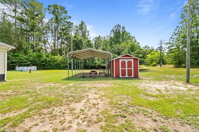 202 Walnut Street, Hamlet, NC 28345