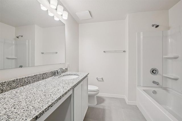 20404 LAVENDER BLOOM LOOP, Mount Dora, FL 32757