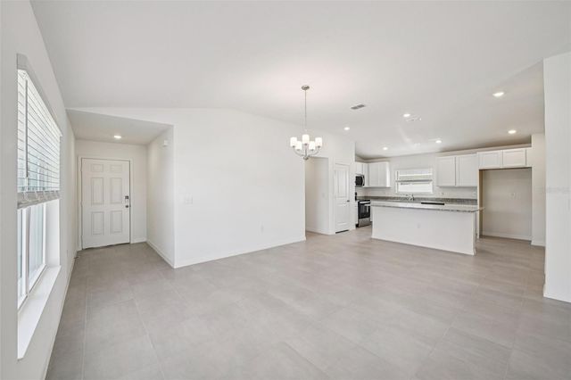 20404 LAVENDER BLOOM LOOP, Mount Dora, FL 32757