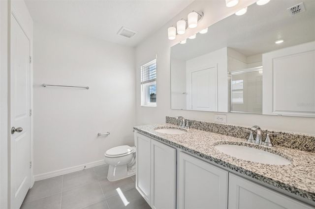 20404 LAVENDER BLOOM LOOP, Mount Dora, FL 32757