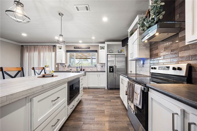 15471 US Highway 181, Sinton, TX 78387