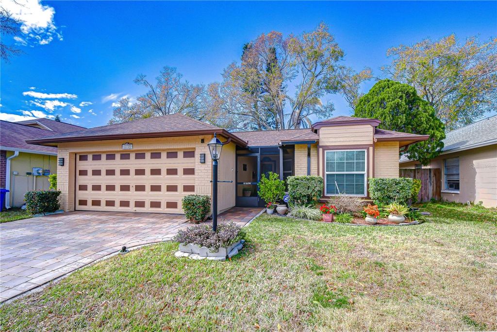 Image 1 of property listing at 12722 DUNHILL DRIVE, Tampa, FL 33624