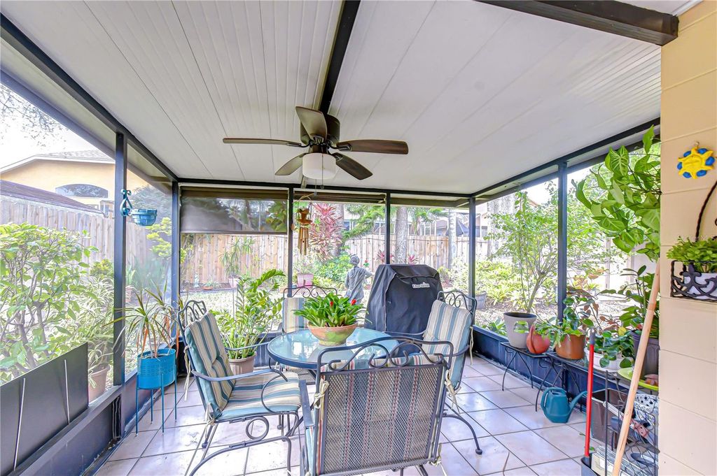 Image 17 of property listing at 12722 DUNHILL DRIVE, Tampa, FL 33624