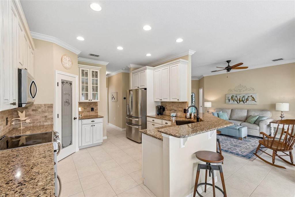 Image 17 of property listing at 177 MARABELLA LOOP, Poinciana, FL 34759