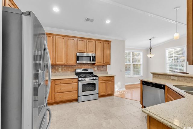 208 Myrtle Grande Dr., Conway, SC 29526