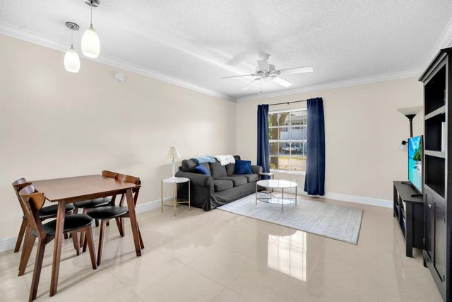 6600 NE 22nd Way 2305, Fort Lauderdale, FL 33308