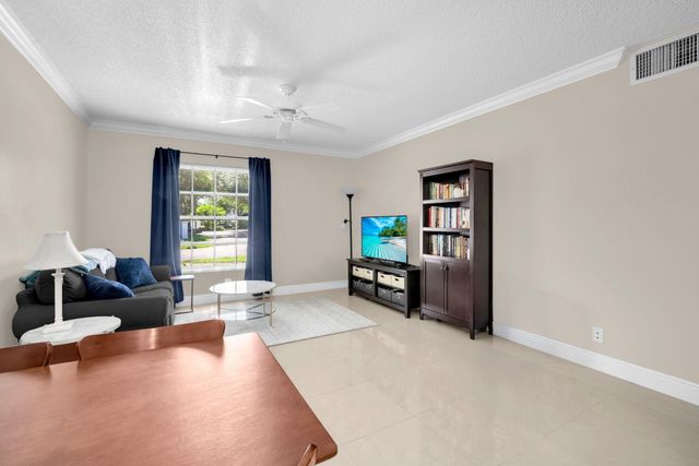 6600 NE 22nd Way 2305, Fort Lauderdale, FL 33308