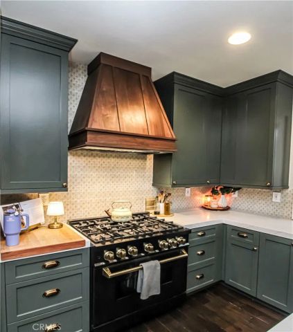 20 Moonridge Court, Azusa, CA 91702