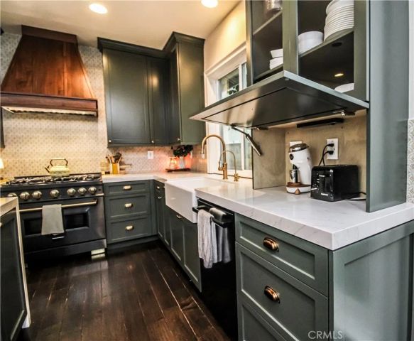 20 Moonridge Court, Azusa, CA 91702