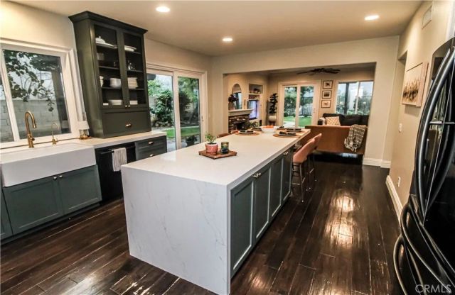 20 Moonridge Court, Azusa, CA 91702