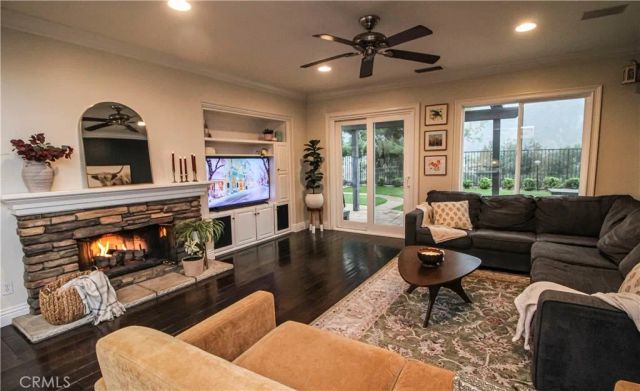 20 Moonridge Court, Azusa, CA 91702