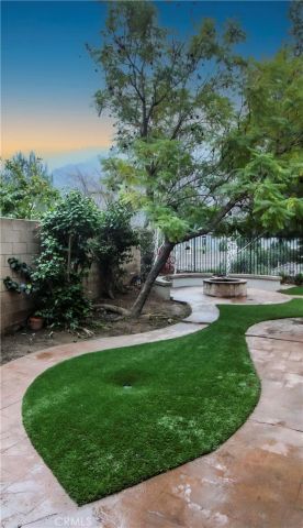 20 Moonridge Court, Azusa, CA 91702