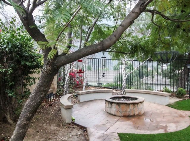 20 Moonridge Court, Azusa, CA 91702