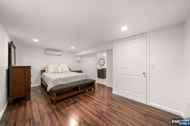 7 Wierimus Lane, Hillsdale, NJ 07642