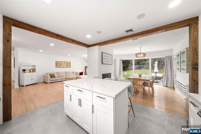 7 Wierimus Lane, Hillsdale, NJ 07642