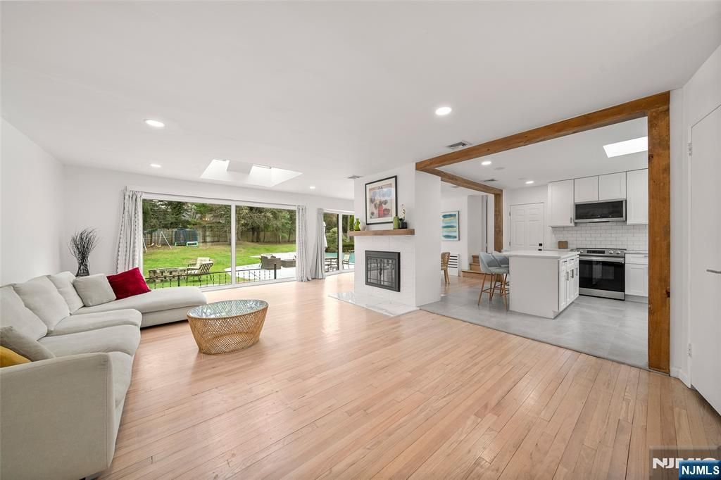 7 Wierimus Lane, Hillsdale, NJ 07642