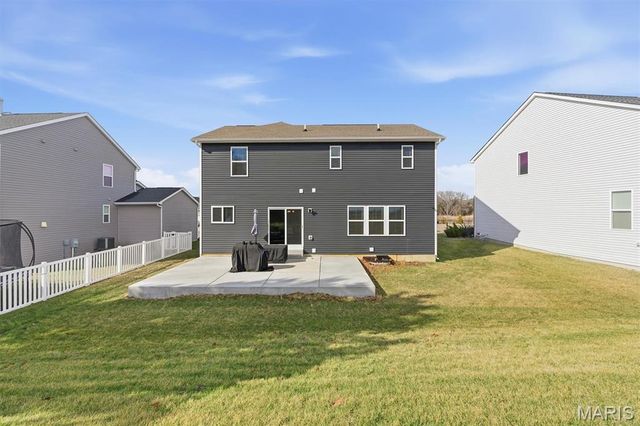 368 Cottage Grove Drive, Wentzville, MO 63385