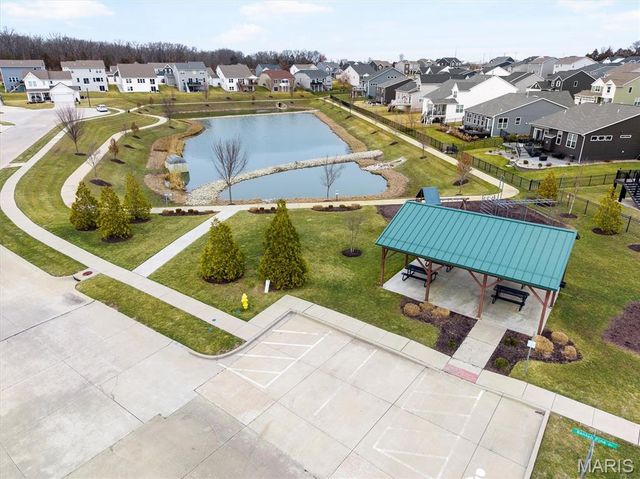 368 Cottage Grove Drive, Wentzville, MO 63385