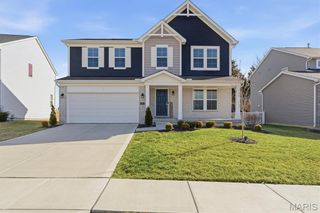 368 Cottage Grove Drive, Wentzville, MO 63385