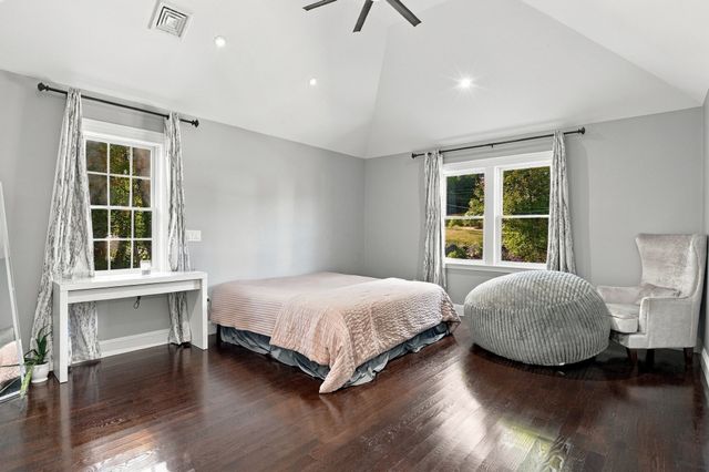 159 Mishawum Road, Woburn, MA 01801