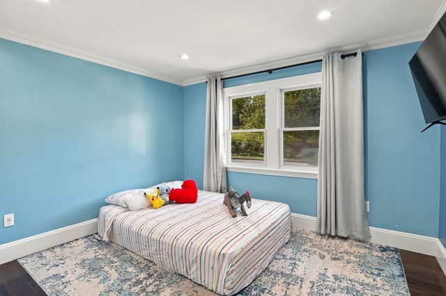 159 Mishawum Road, Woburn, MA 01801