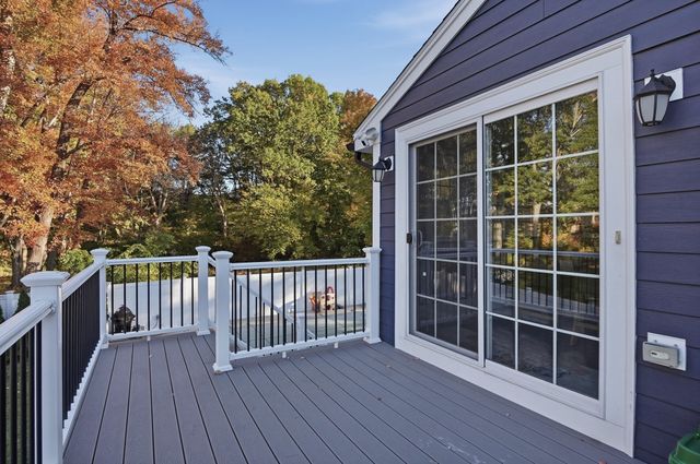 159 Mishawum Road, Woburn, MA 01801