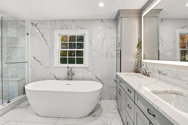 159 Mishawum Road, Woburn, MA 01801