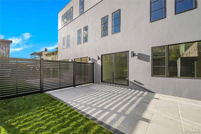 156 Palisade Street A, Dobbs Ferry, NY 10522